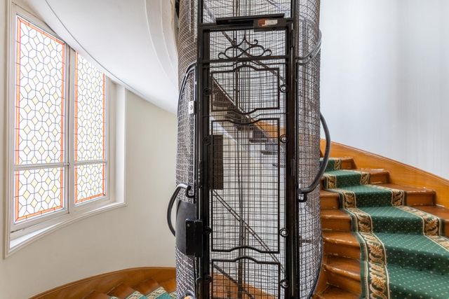 Appartement F6 à vendre - 6 pièces - 205.0 m2 - PARIS - 75008 - ILE-DE-FRANCE - Century 21 Alpha Hoche