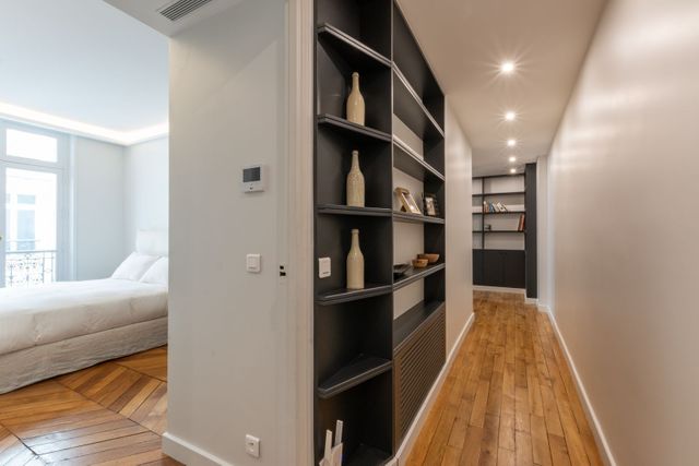 Appartement F7 à vendre - 7 pièces - 187.0 m2 - PARIS - 75008 - ILE-DE-FRANCE - Century 21 Alpha Hoche