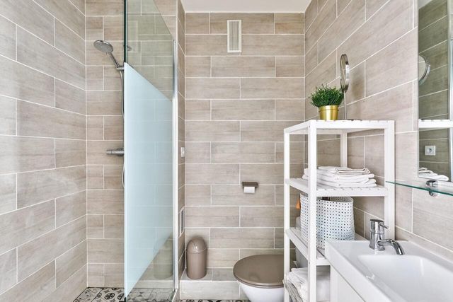 Appartement F2 à vendre - 2 pièces - 44.36 m2 - PARIS - 75008 - ILE-DE-FRANCE - Century 21 Alpha Hoche