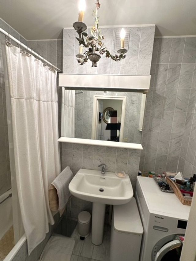 Appartement F2 à vendre - 2 pièces - 52.0 m2 - PARIS - 75016 - ILE-DE-FRANCE - Century 21 Alpha Hoche