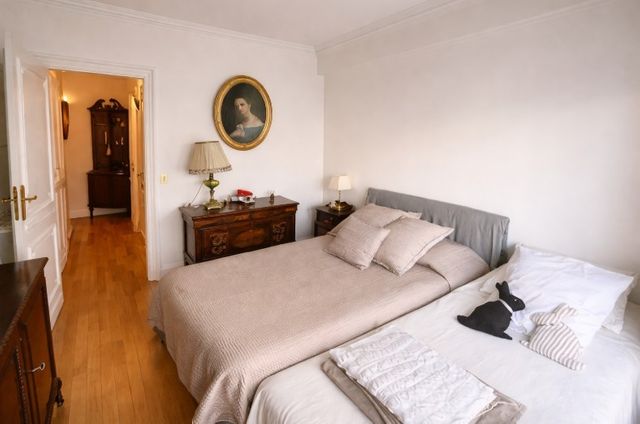 Appartement F2 à vendre - 2 pièces - 52.0 m2 - PARIS - 75016 - ILE-DE-FRANCE - Century 21 Alpha Hoche