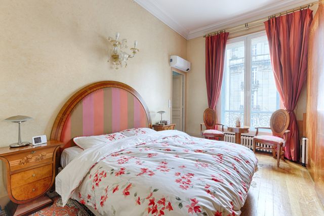 Appartement F6 à vendre - 6 pièces - 199.6 m2 - PARIS - 75016 - ILE-DE-FRANCE - Century 21 Alpha Hoche