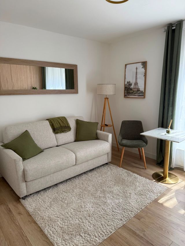 Appartement Studio à vendre - 1 pièce - 20.25 m2 - PARIS - 75017 - ILE-DE-FRANCE - Century 21 Alpha Hoche