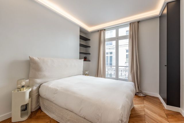 Appartement F7 à vendre - 7 pièces - 187.0 m2 - PARIS - 75008 - ILE-DE-FRANCE - Century 21 Alpha Hoche